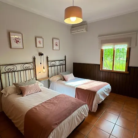 Complejo Rural Mirador De La Alcaidia Holiday home *